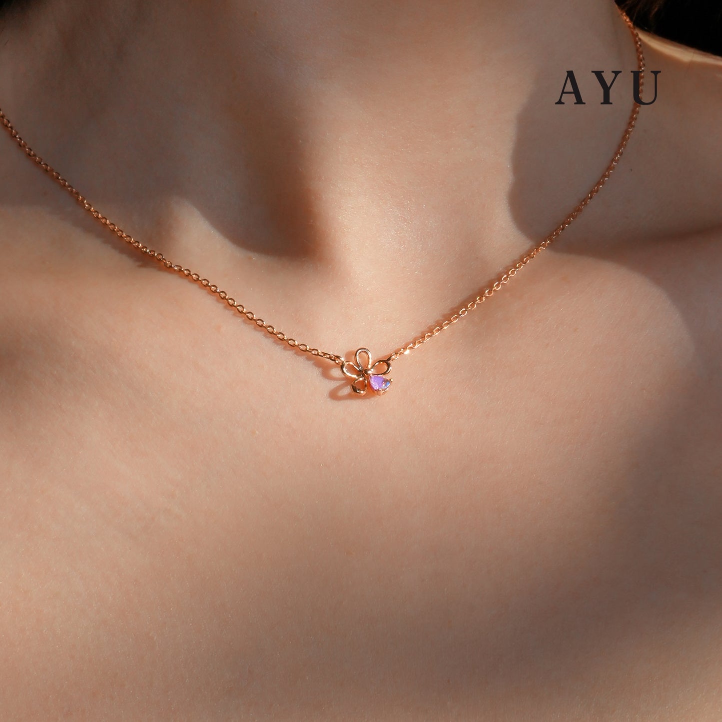 AYU Kalung Emas - Magical Sakura Chain Necklace 17k Rose Gold