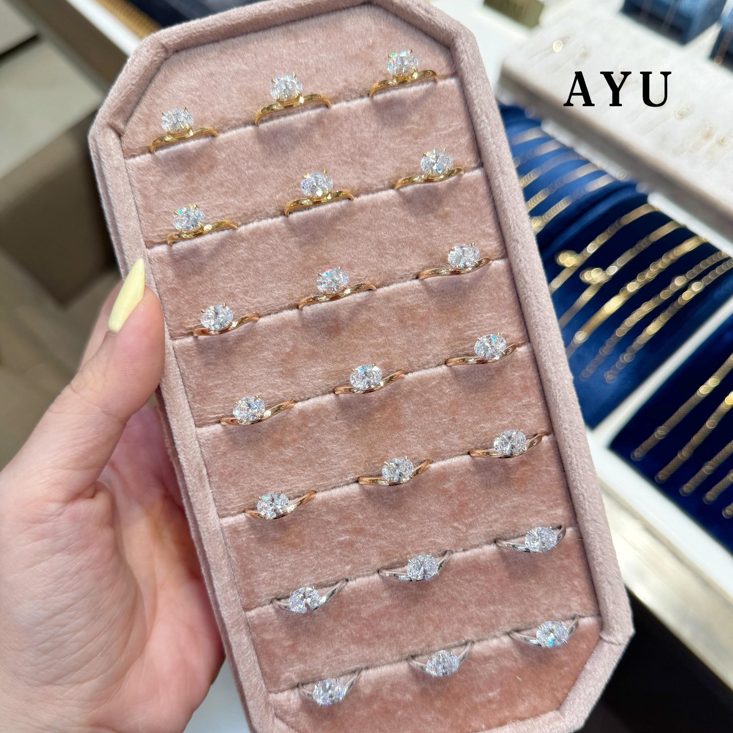 AYU Cincin Emas - Floating Oval Ring 17k Rose Gold