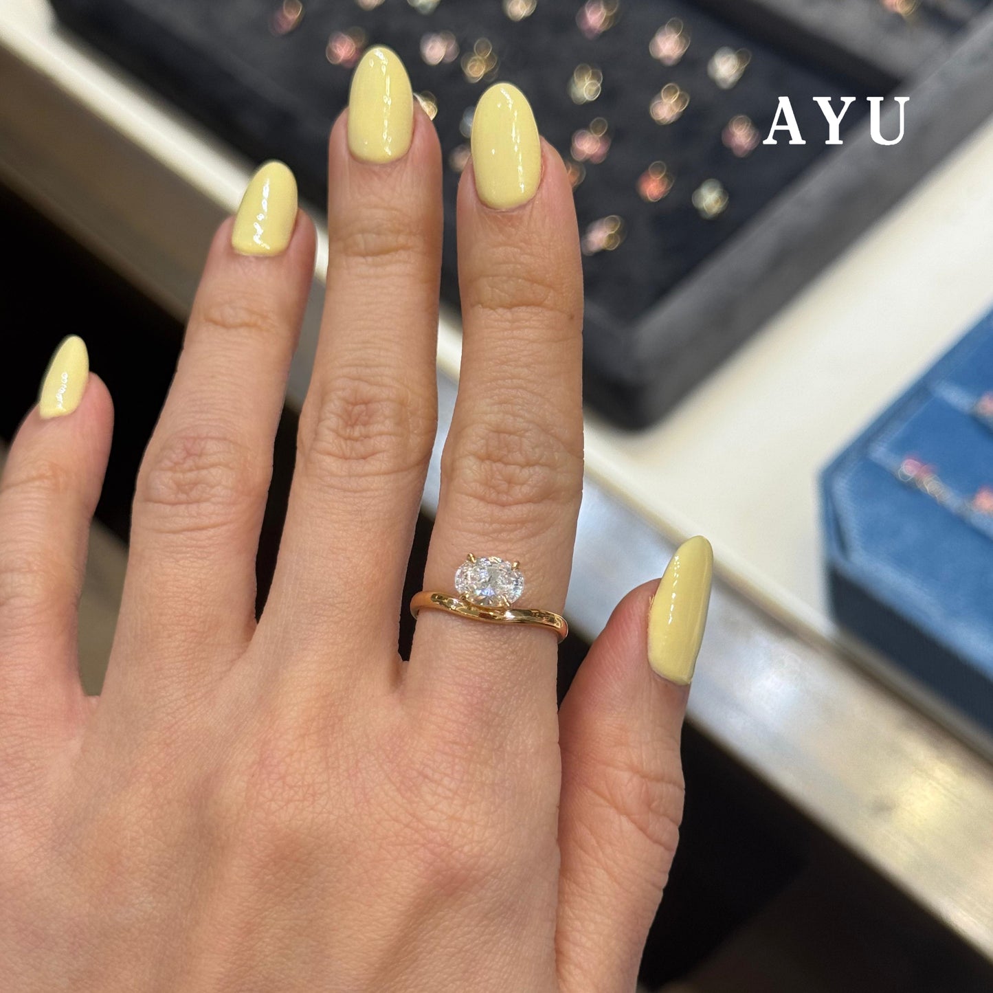 AYU Cincin Emas - Floating Oval Ring 17k Rose Gold