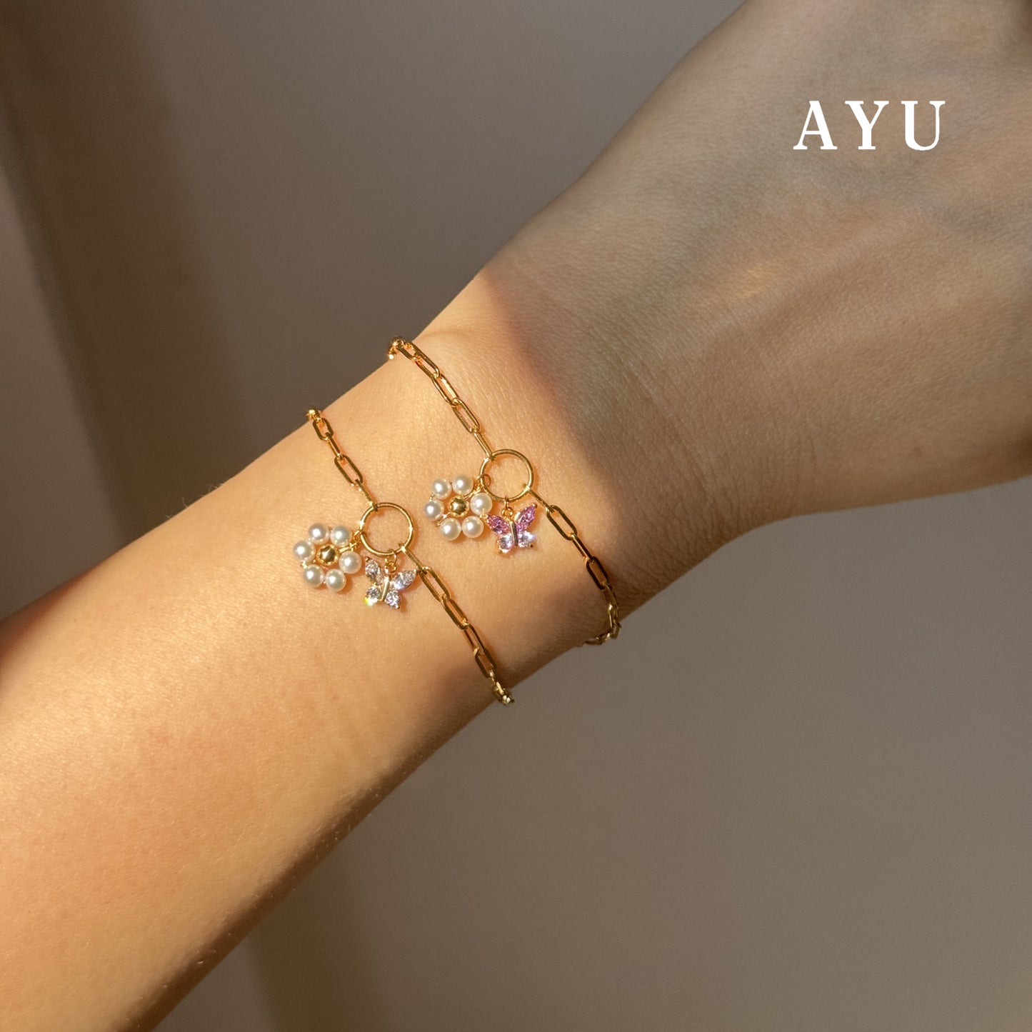 AYU Gelang Emas - Butterfly Pearly Secret Garden Bracelet 17k Rose Gold