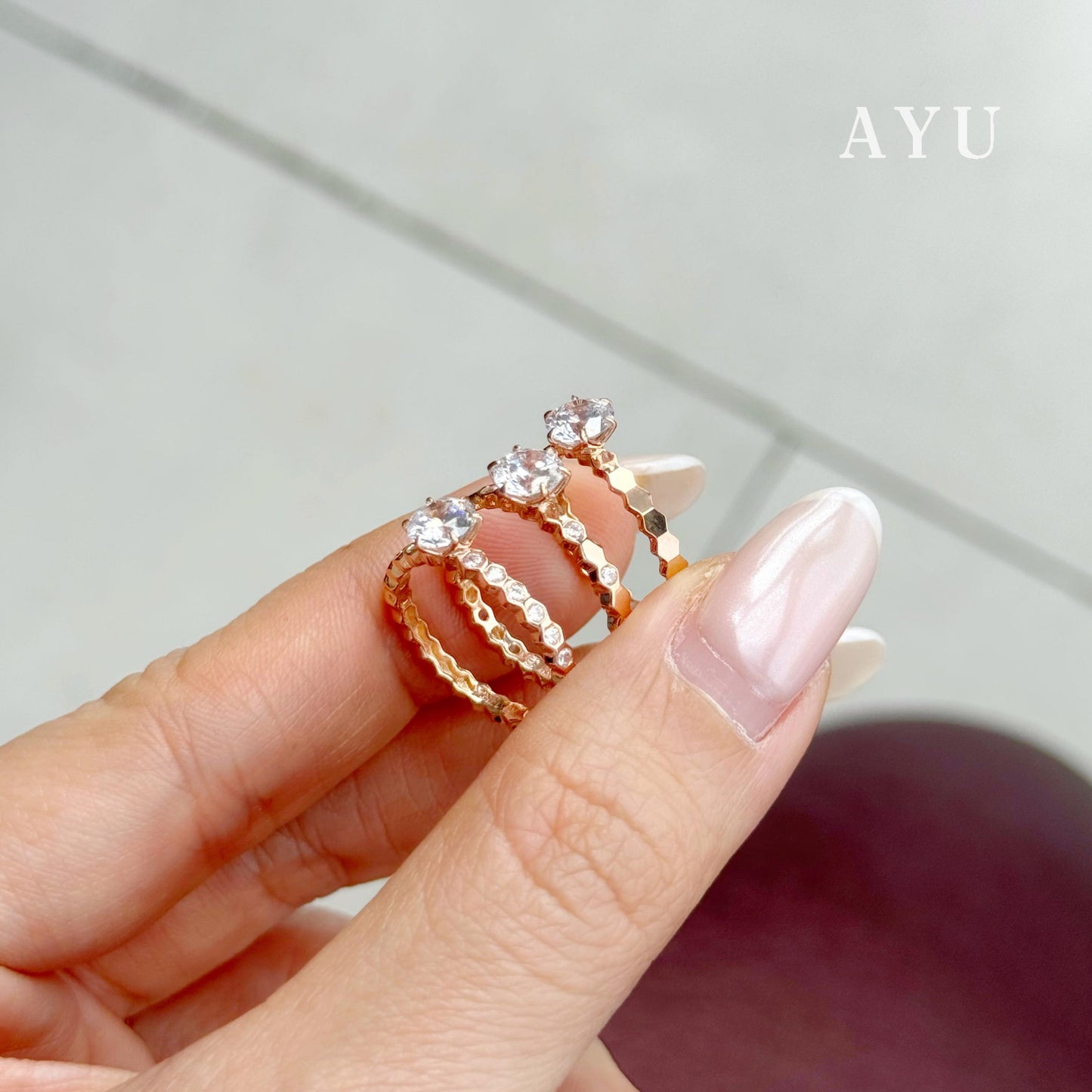 AYU Cincin Emas - Honey Bee Mine Solitaire 17K Rose Gold