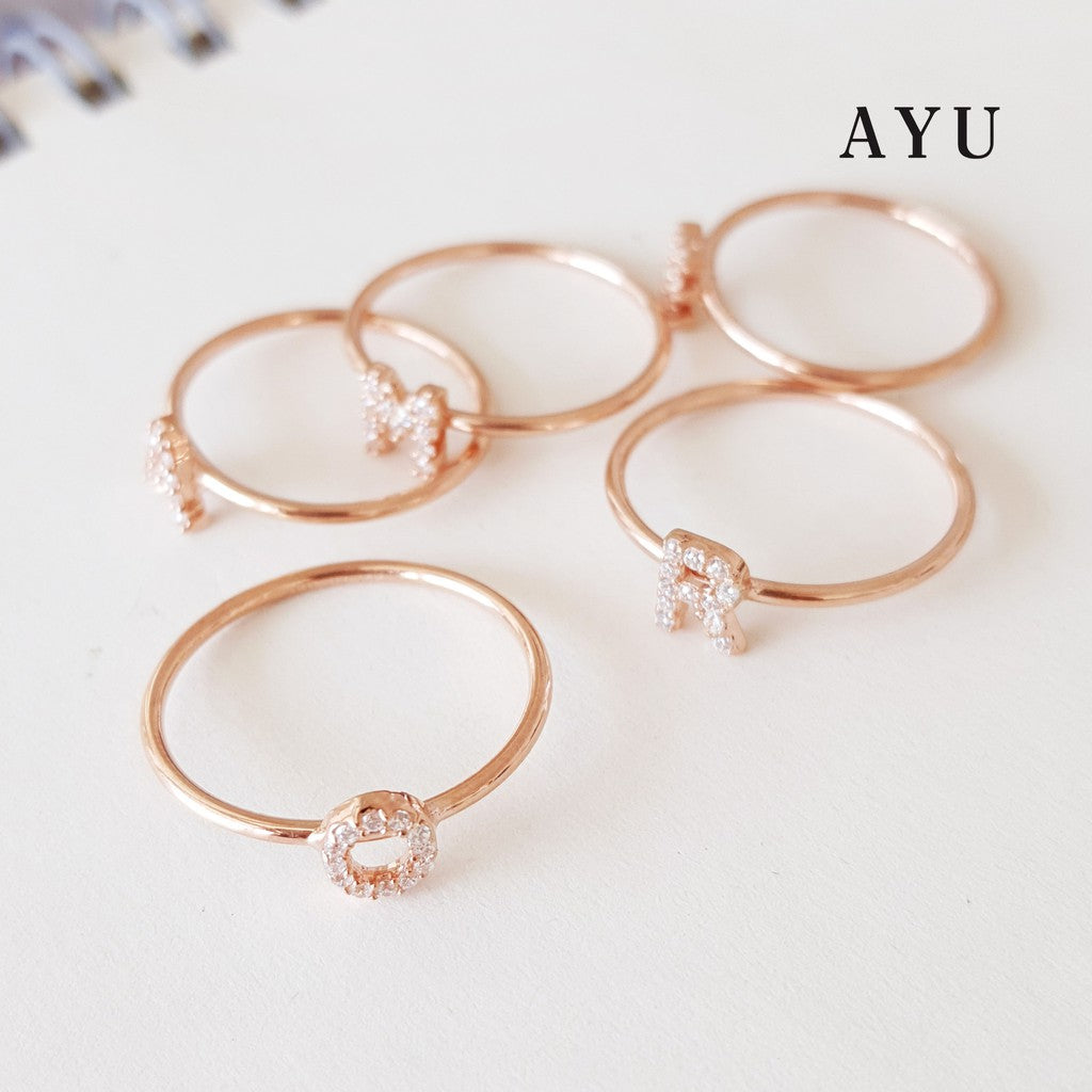 AYU Cincin Emas - Pave Initial Ring 17K Rose Gold
