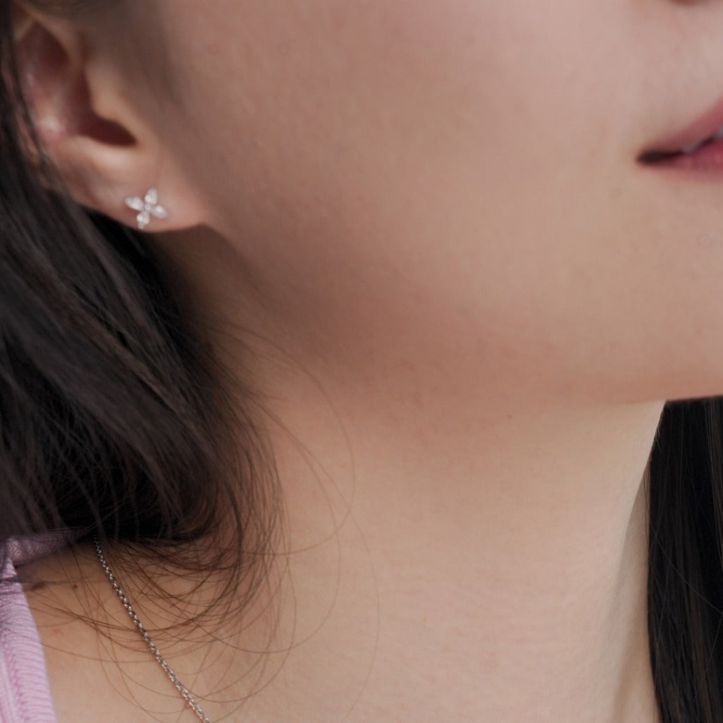 AYU Anting Emas - Clover Marquise Studs 17k Rose Gold