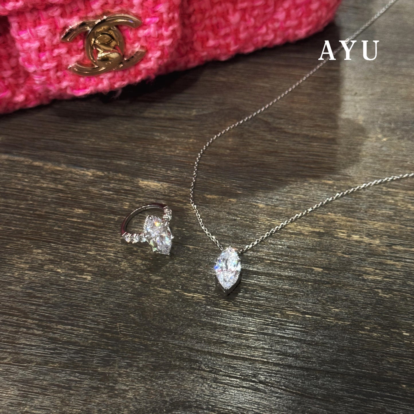 AYU Kalung Emas - The Glam Sella Cut Necklace 17k Rose Gold