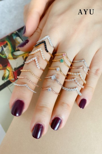 AYU Cincin Emas - Asymmetrical Chevron Ring 17K White Gold