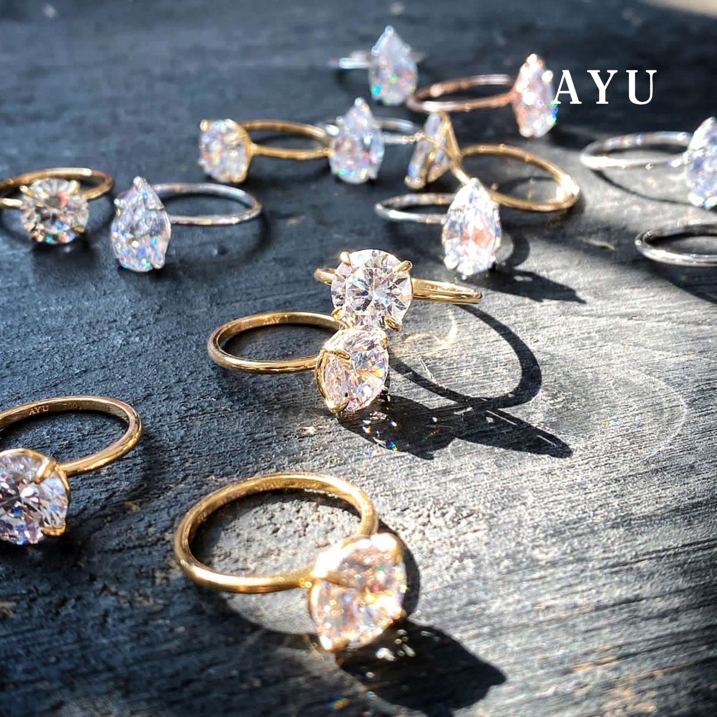 AYU Cincin Emas - The AYU Setting In Glam Round Cut 16K Yellow Gold