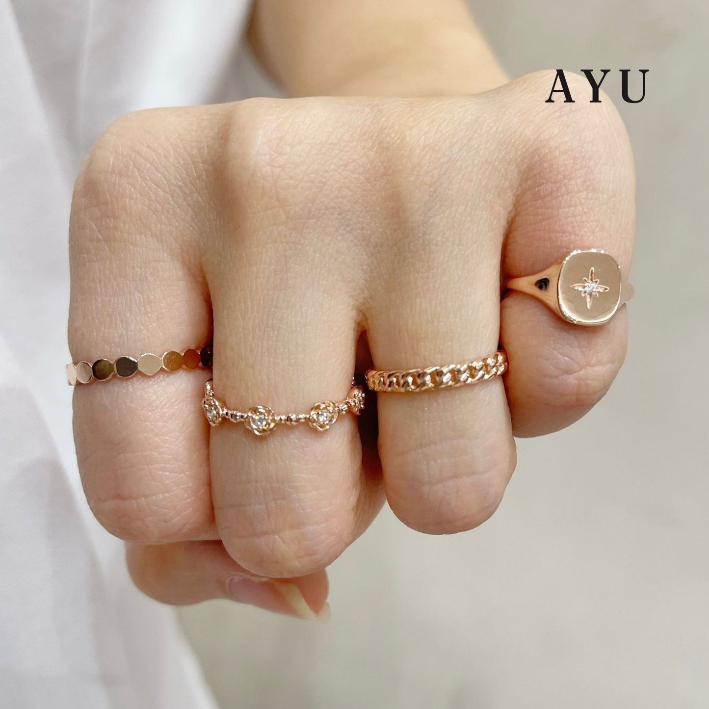 AYU Cincin Emas - Rectangle Star Signet Ring 17K Rose Gold