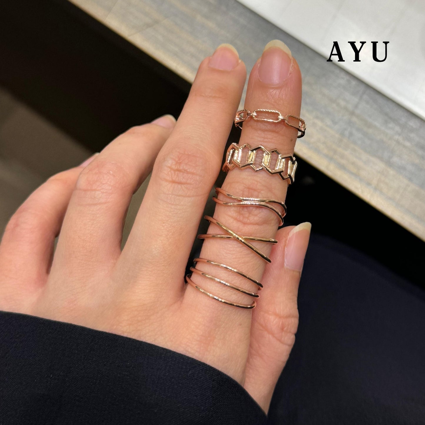 AYU Cincin Emas - Link Twist Stack 17K Rose Gold
