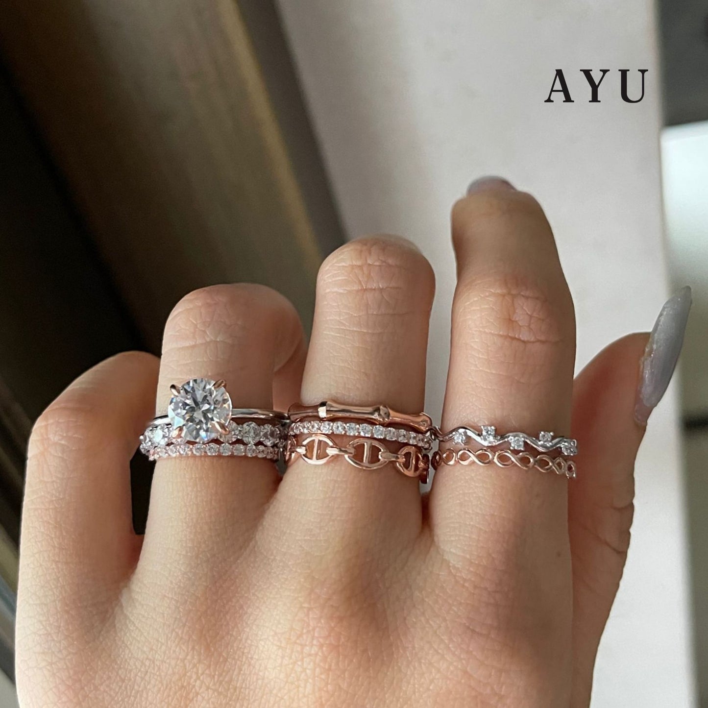 AYU Cincin Emas - Bamboo Stack 17K White Gold