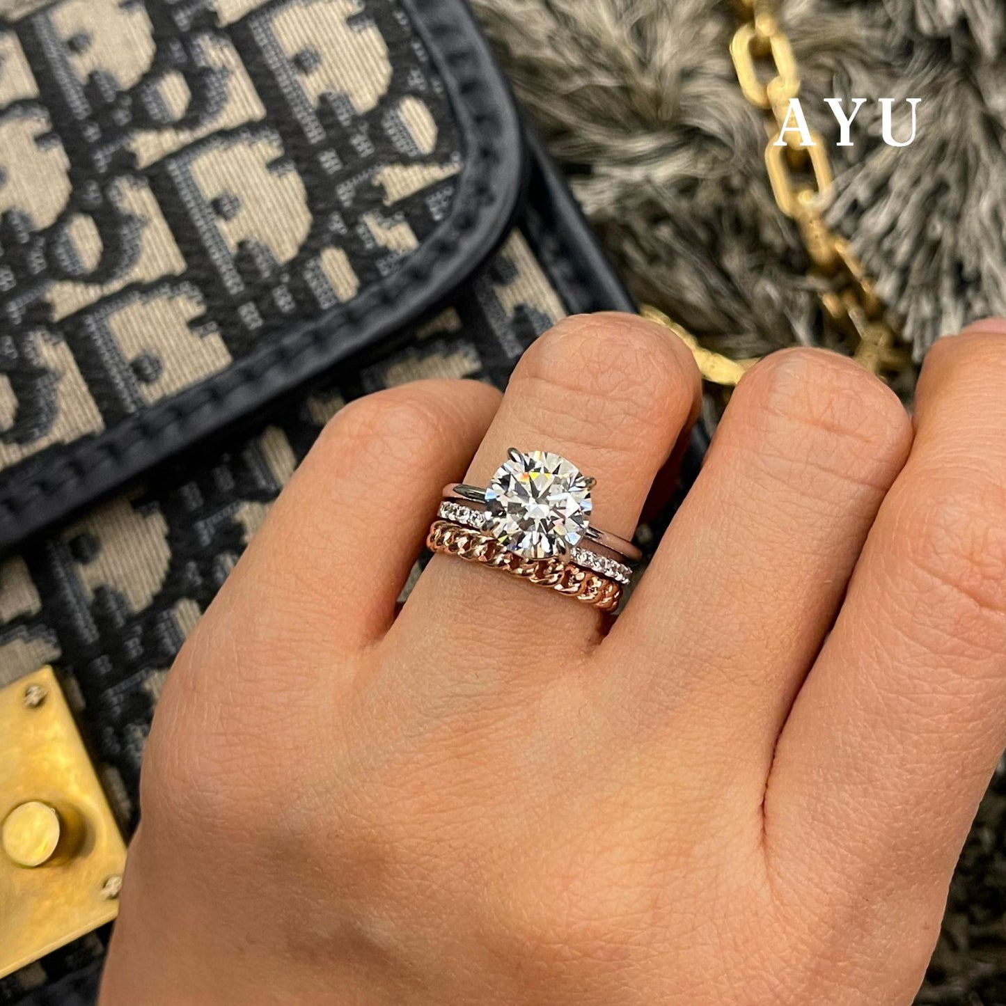 AYU Cincin Emas - The AYU Setting In Glam Round Cut 17k White Gold