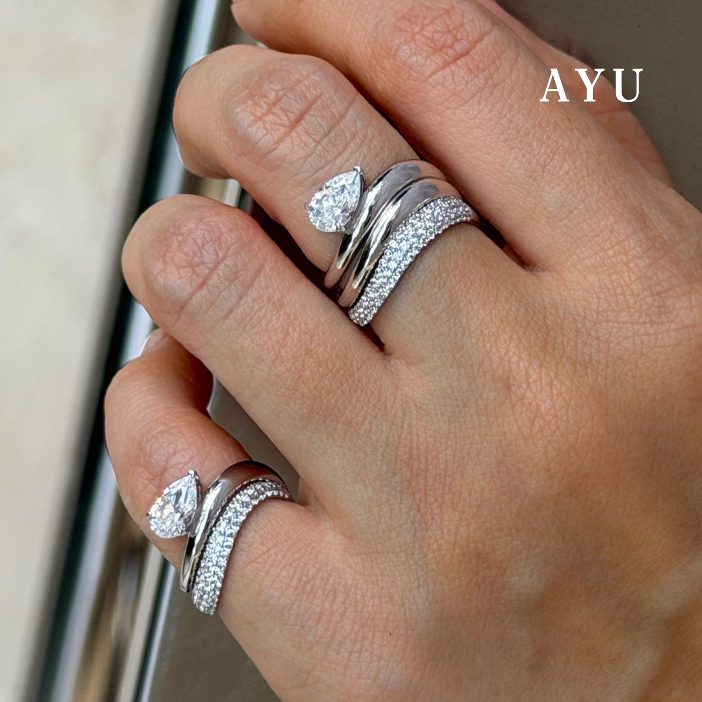 AYU Cincin Emas - Pave Floating Ring 17k White Gold