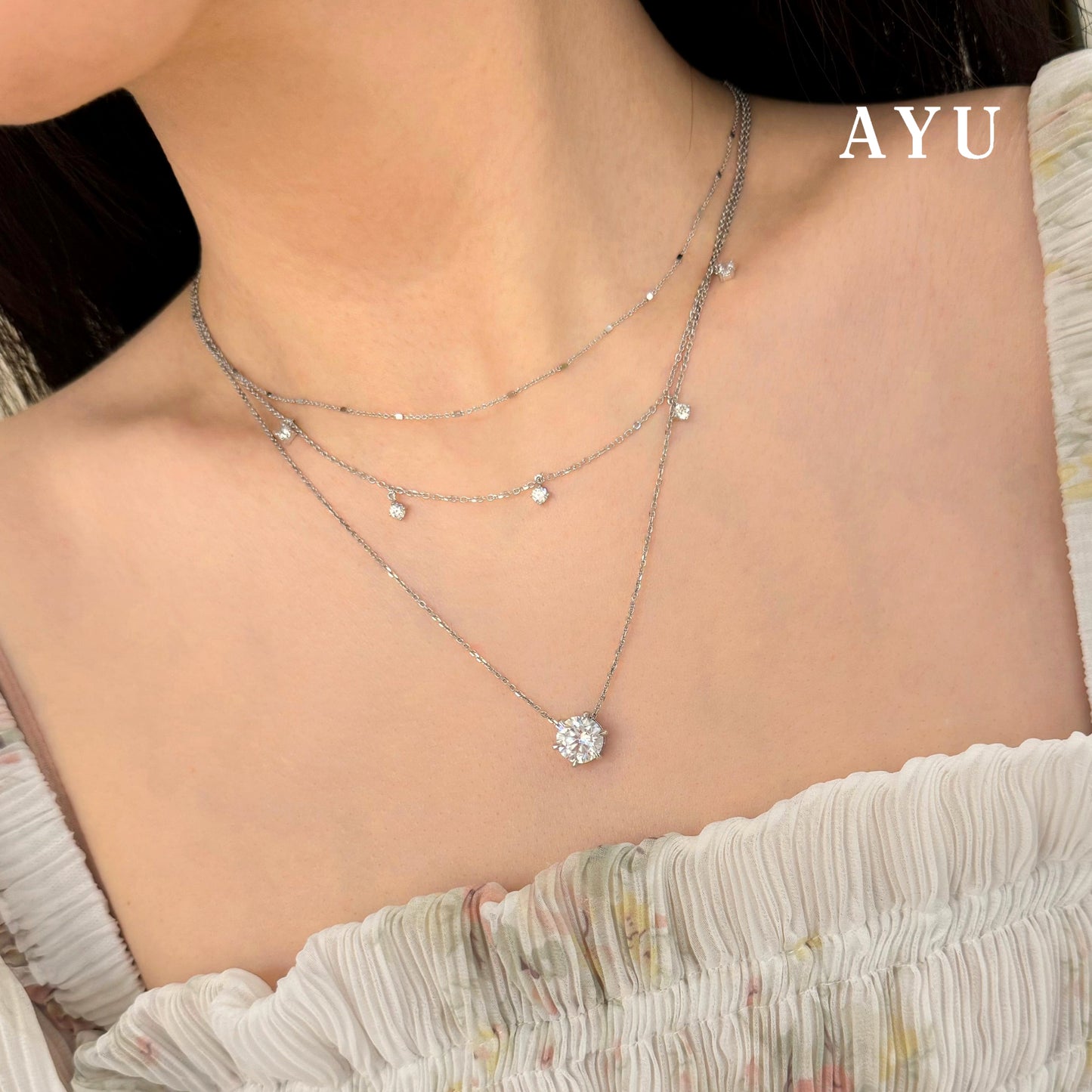 AYU Kalung Emas - Gigi Glam 6 Prong With Adjustable Chain Necklace 17k White Gold