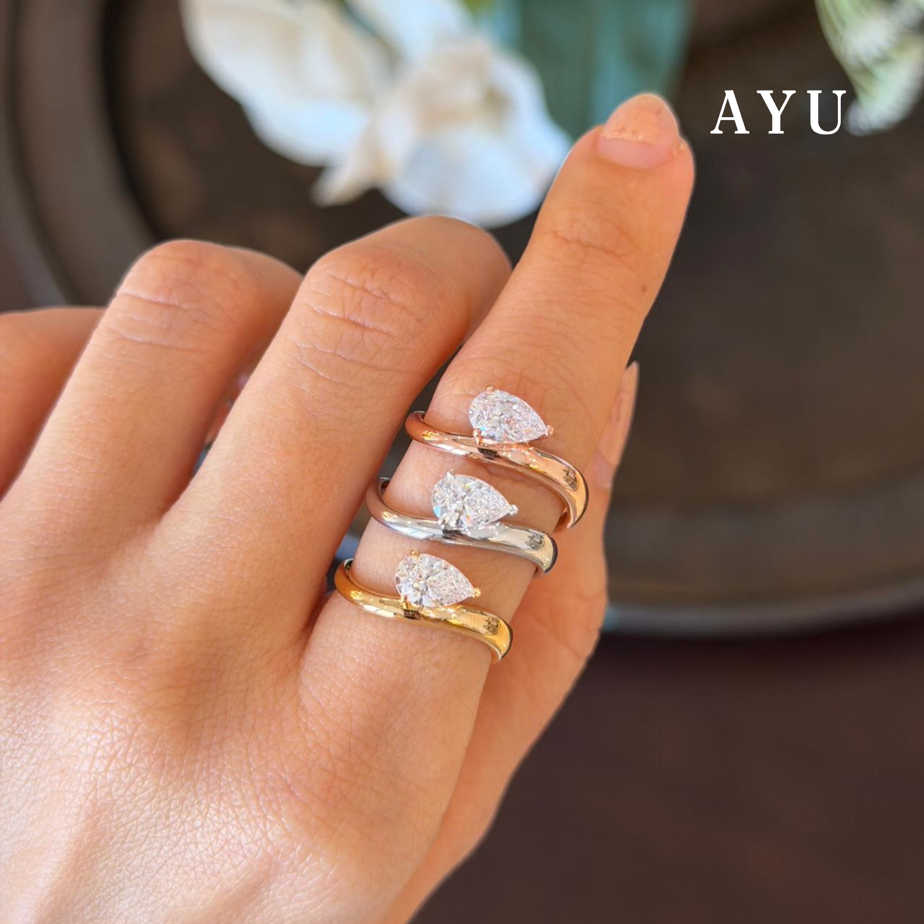 AYU Cincin Emas - Floating Teardrop Ring 16k Yellow Gold