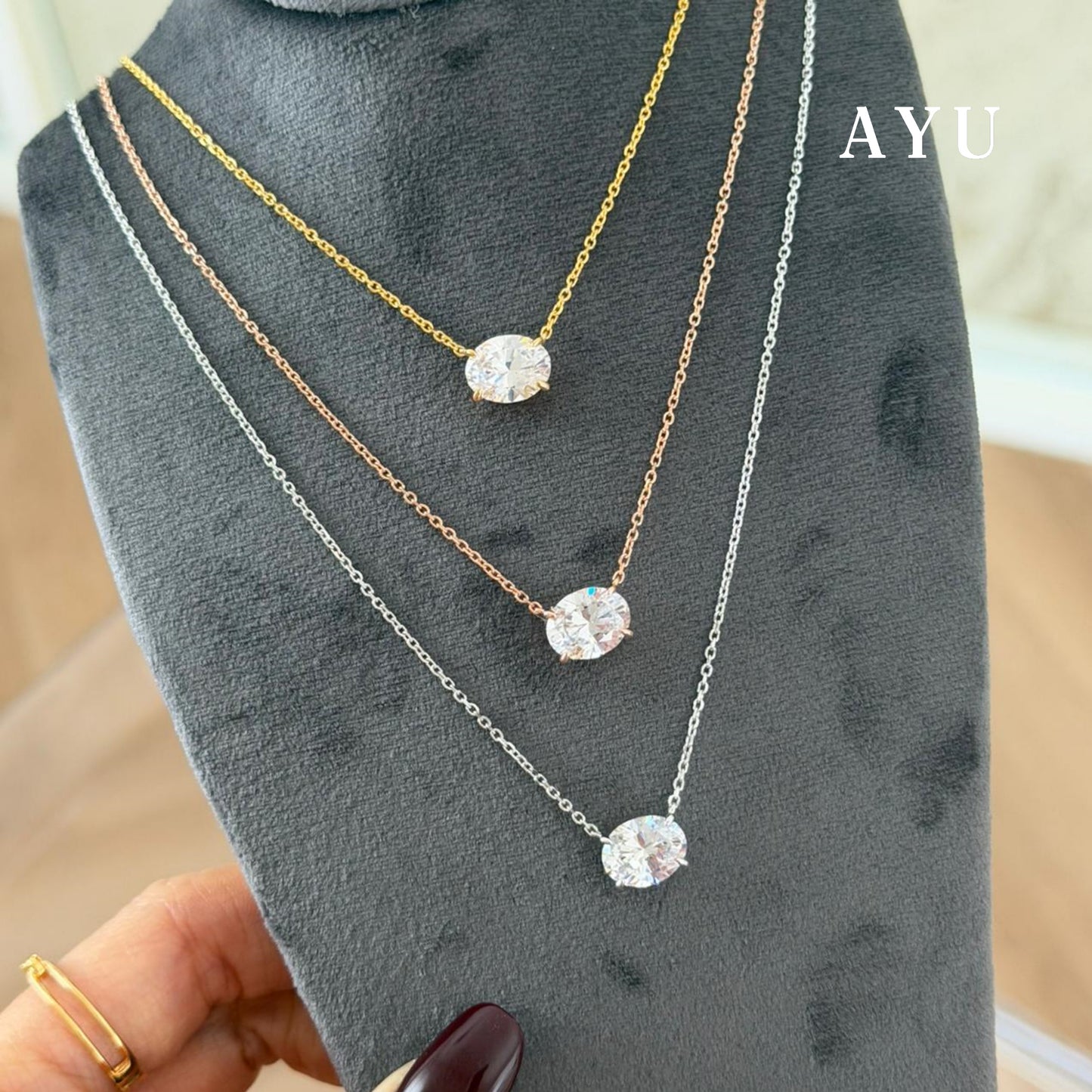 The AYU Djudju Solitaire Chain Necklace 16k Yellow Gold