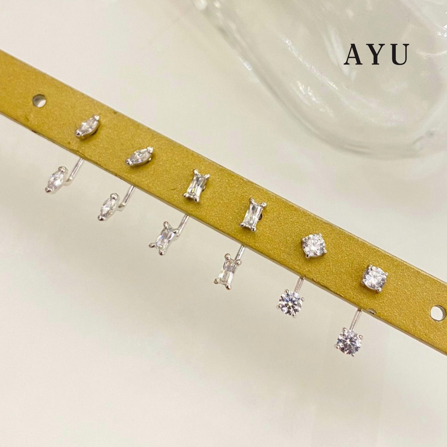 AYU Anting Emas - Round Solitaire Double Studs Jacket 17k