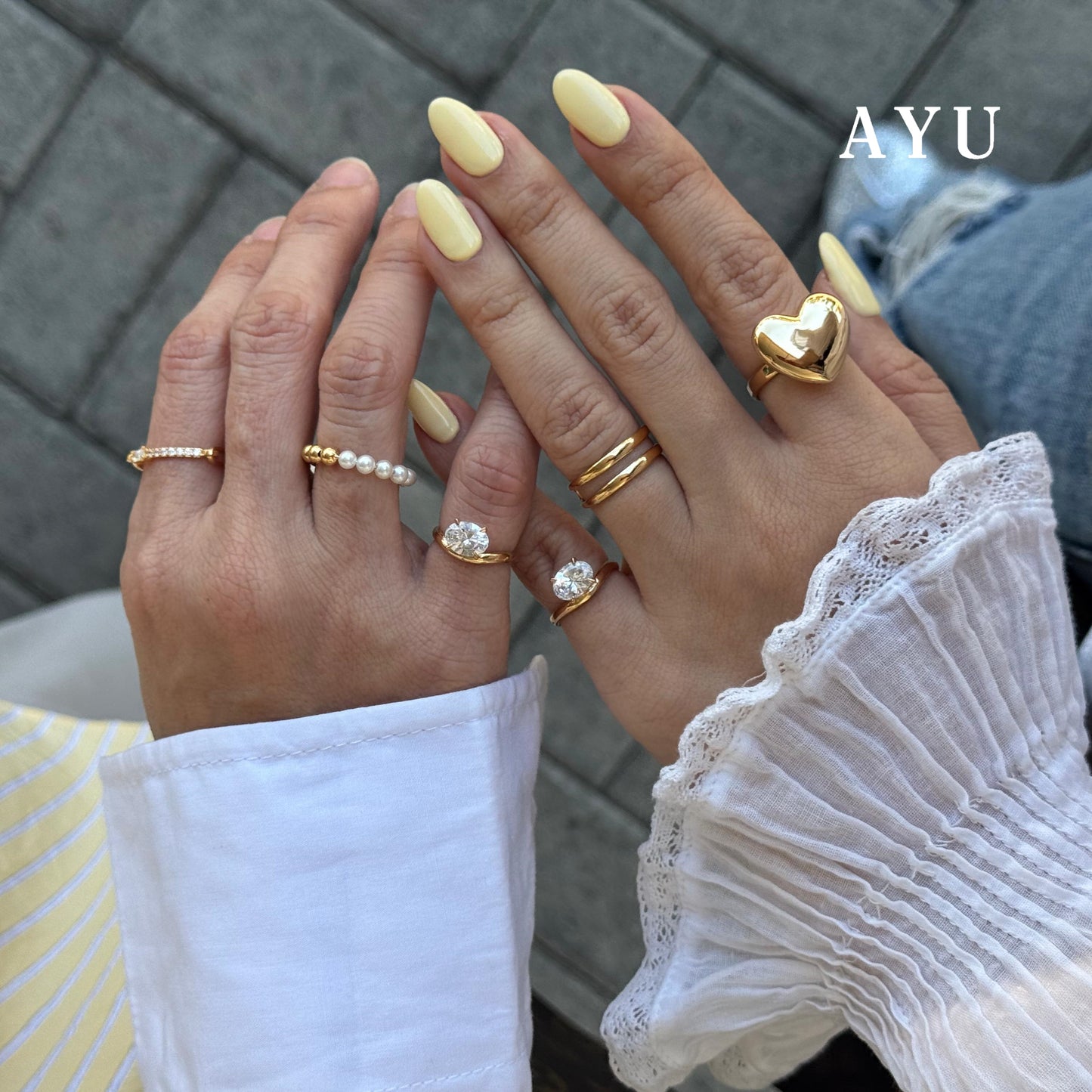 AYU Cincin Emas - Gold Chubby Heart Ring 17k White Gold