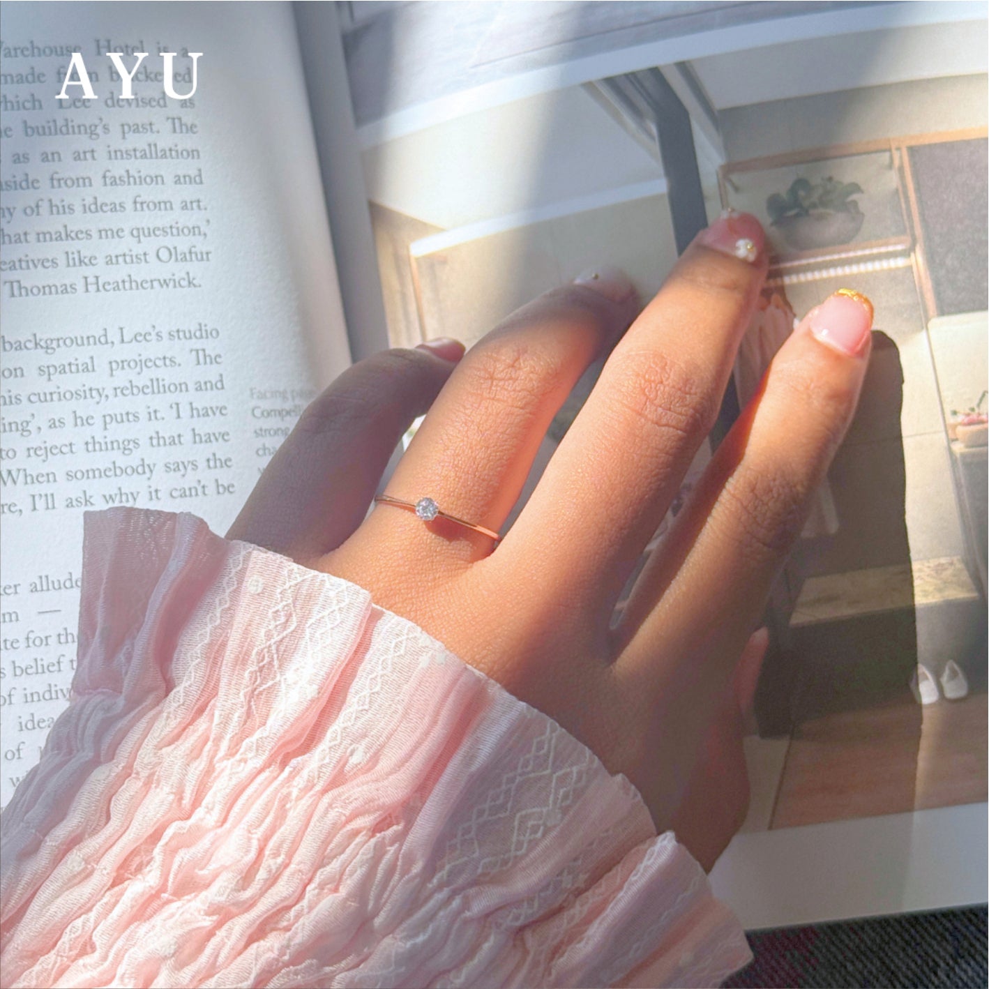 AYU Cincin Emas - Whisper Mini Round Solitaire 17k Rose Gold
