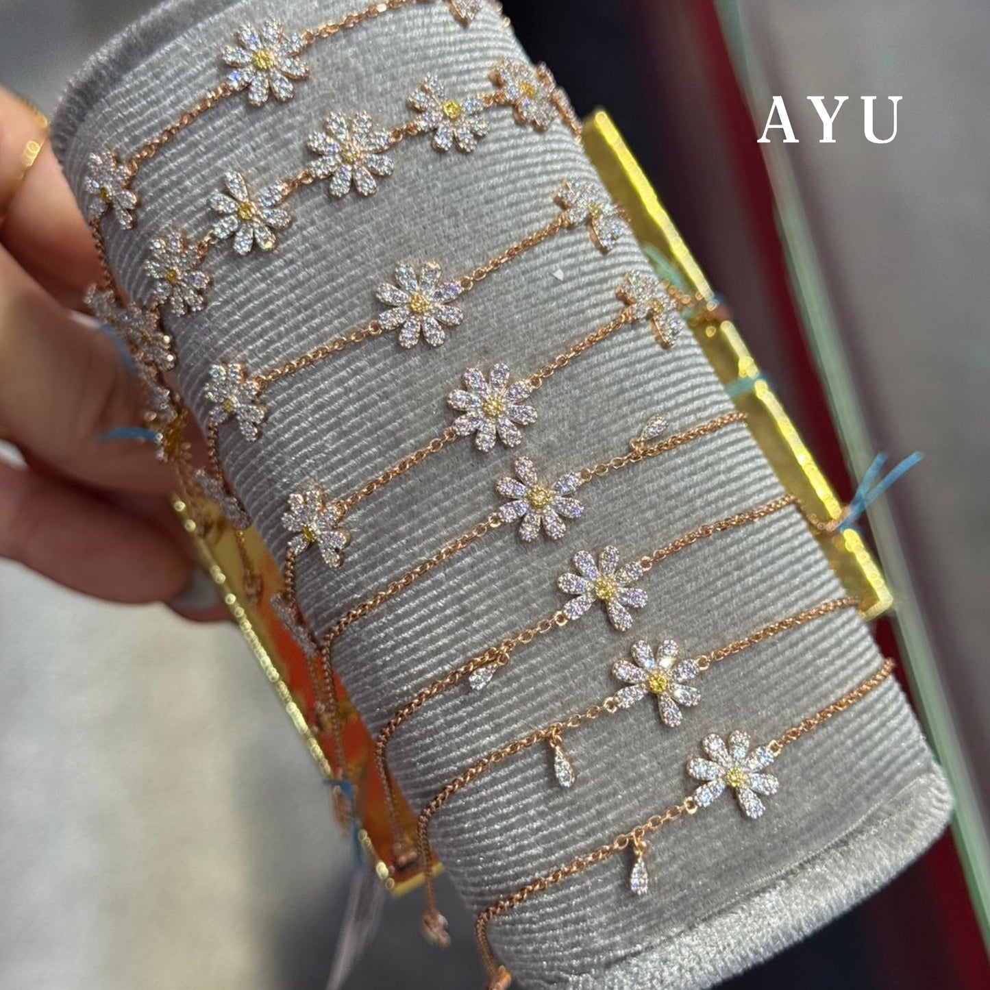AYU Gelang Emas - 5 G Daisy Chain Bracelet 16k Yellow Gold