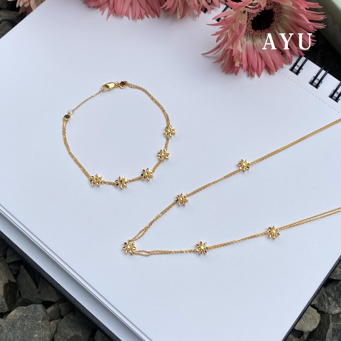AYU Gelang Emas - Twinkle Snowflake Chain Bracelet 16k Yellow Gold