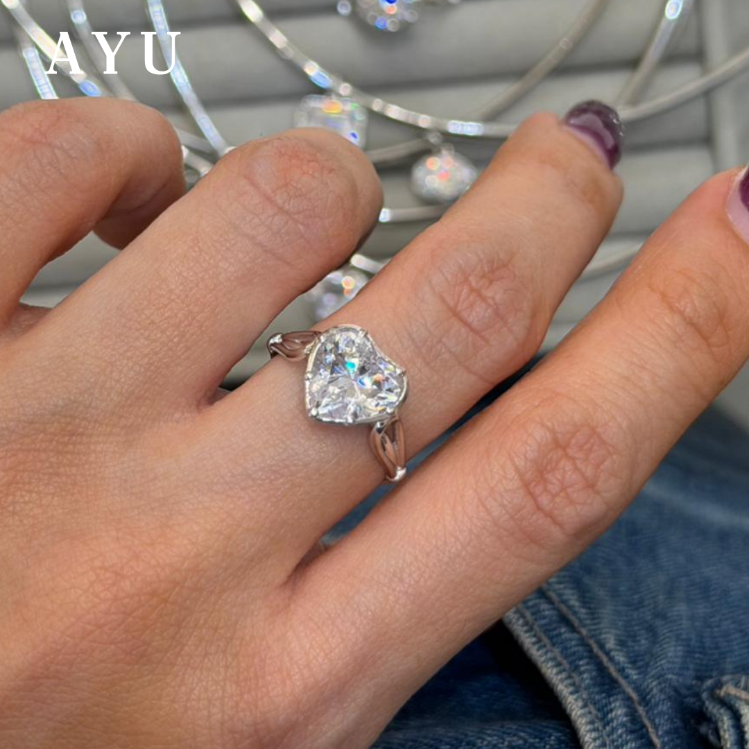 The AYU Georgian Setting In Heart Solitaire 17k White Gold