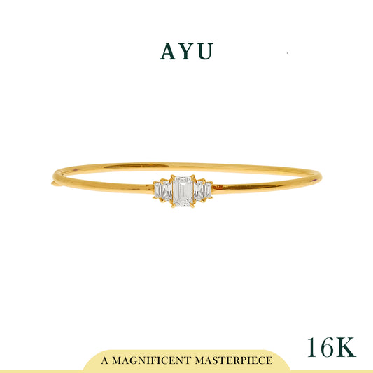 AYU Gelang Emas - Emerald Cut Solitaire With Baguette Side Stone Bangle 16K Yellow Gold