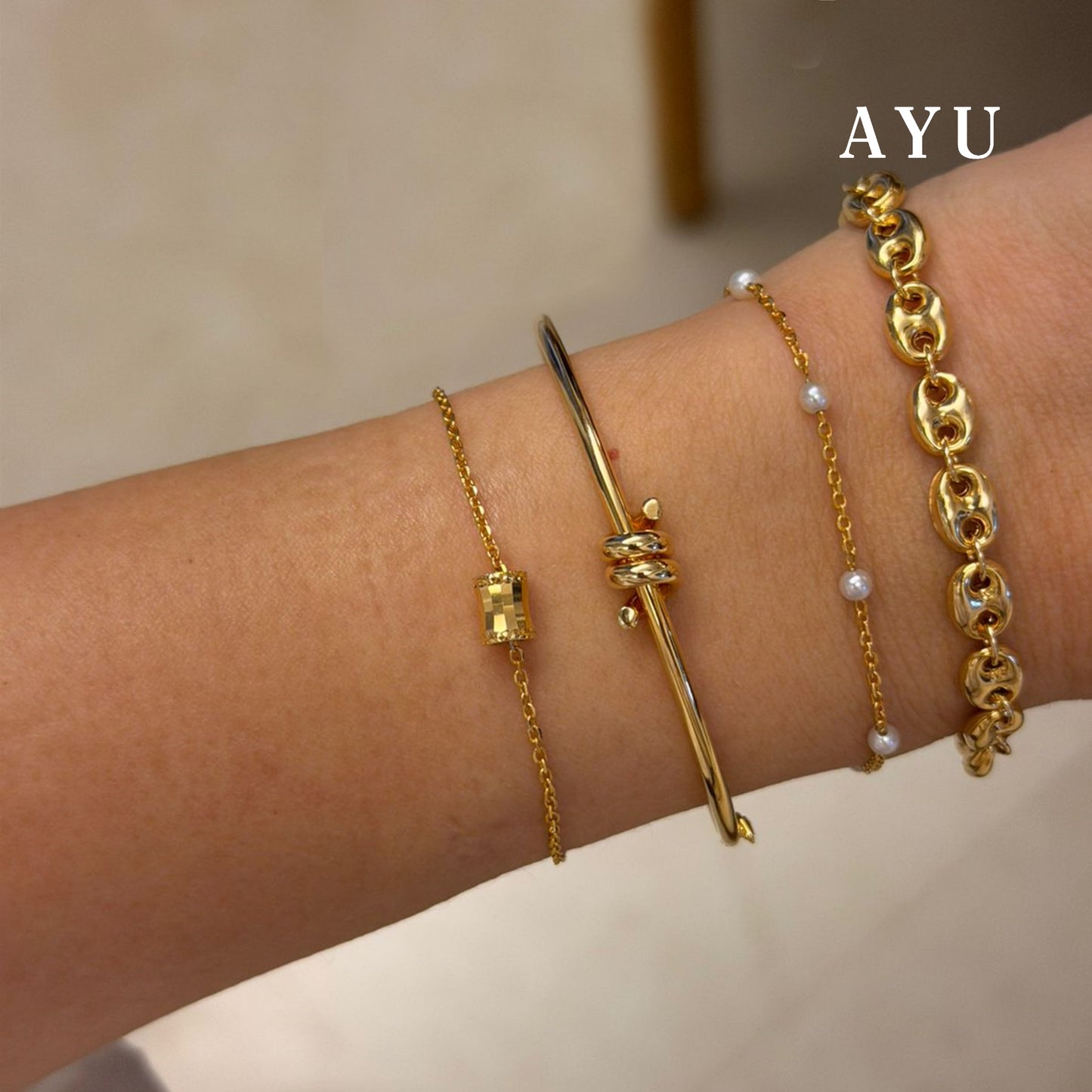 AYU Gelang Emas - Coily Knot Wire Bangle 16k Yellow Gold
