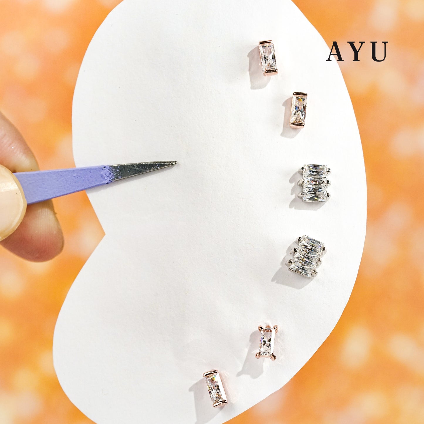 AYU Anting Emas - 3 Baguette Studs 17k White Gold