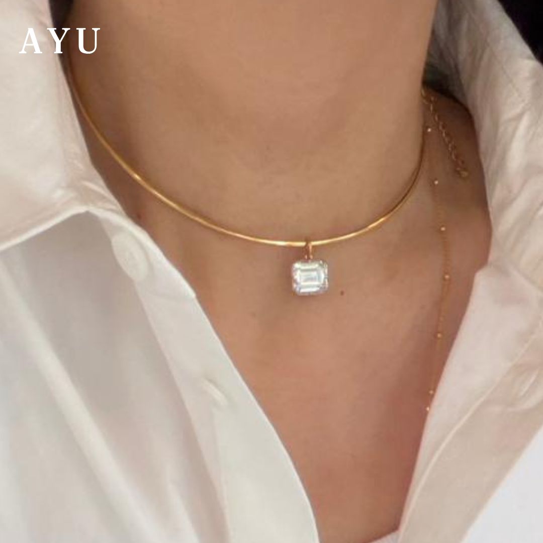 AYU Kalung Emas - Choker With Georgian Emerald Cut 16k Yellow Gold