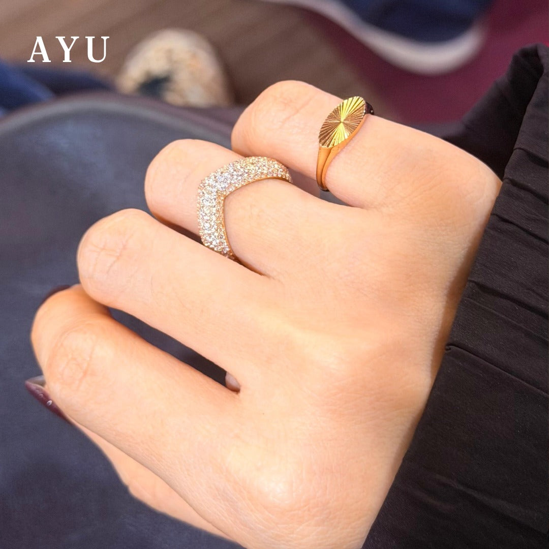 AYU Cincin Emas - Pave Chevron Globe Ring 16k Yellow Gold