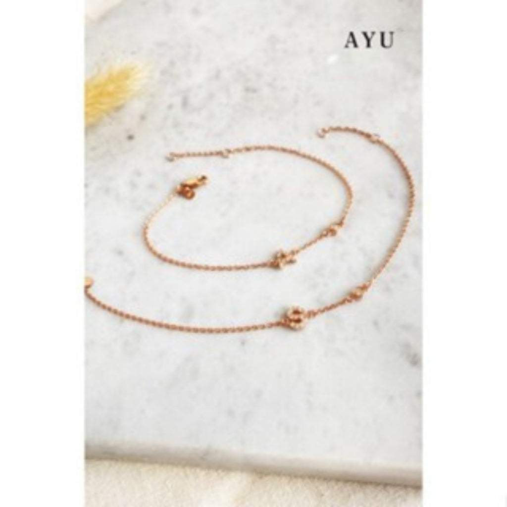 AYU Gelang Emas - Pave Initial With Bezel Chain Bracelet 16k Yellow Gold