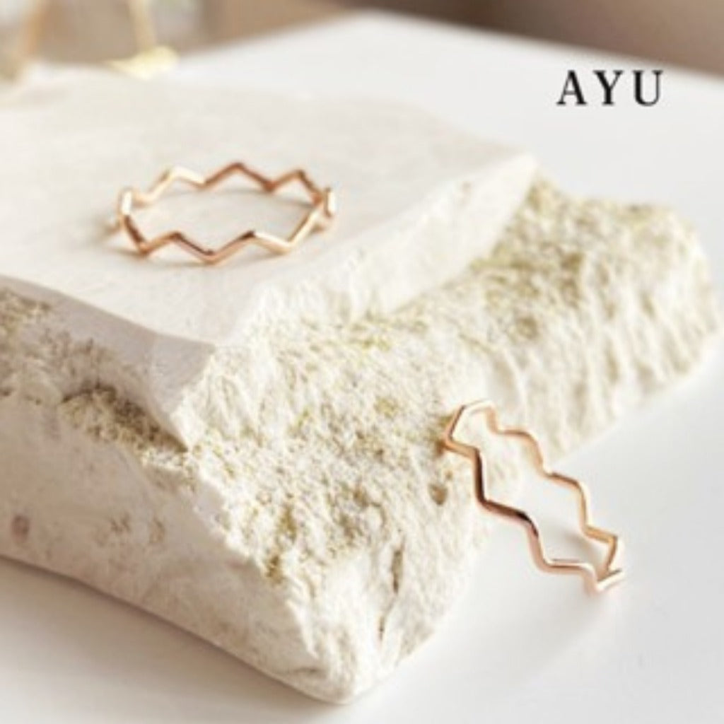 AYU Cincin Emas - Gold Wave Stack 17K White Gold
