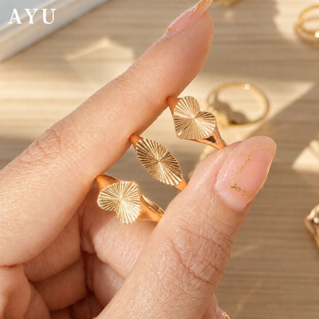 AYU Cincin Emas - Ellipse Bling Signet Ring 17k White Gold