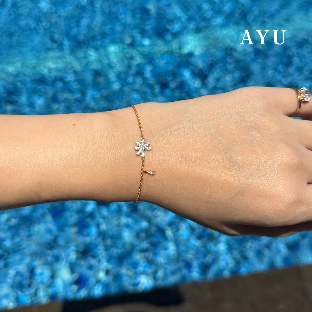 AYU Gelang Emas - Small G Daisy Chain Bracelet 16k Yellow Gold