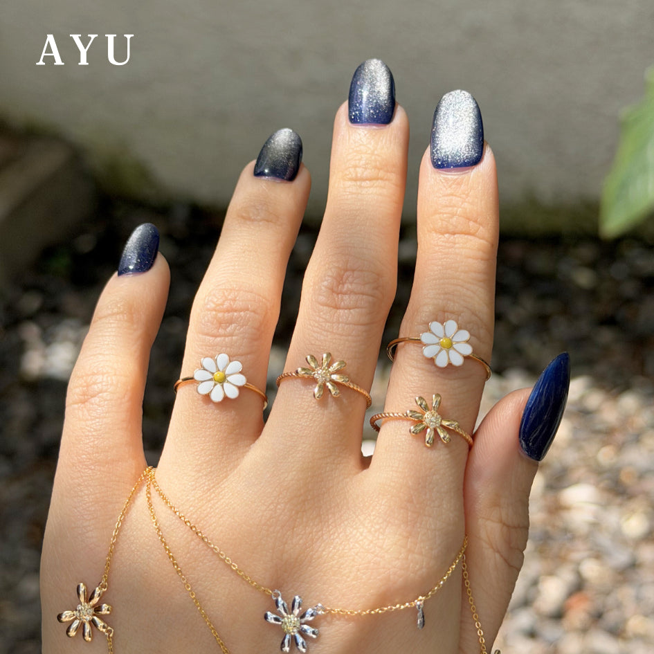 AYU Cincin Emas - Small Golden G Daisy Twist Ring 17k Rose Gold