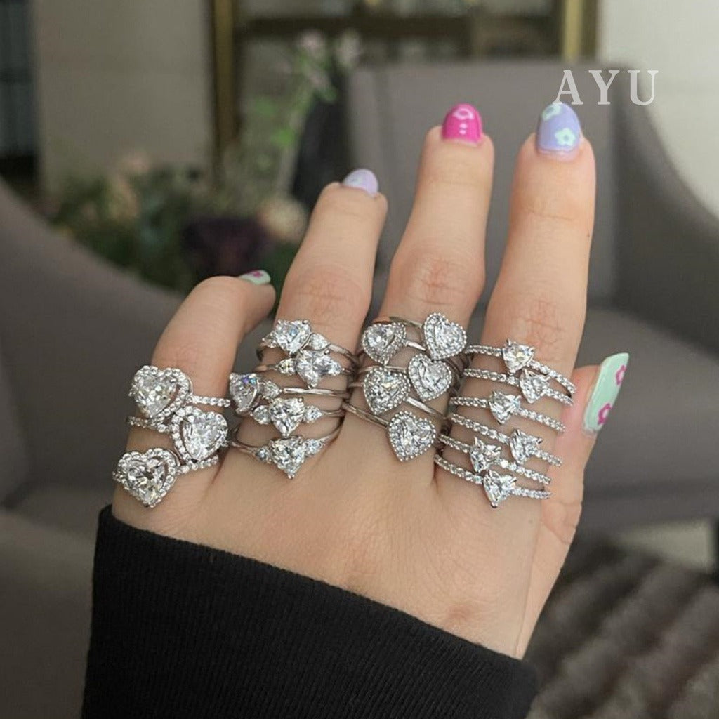 AYU Cincin Emas - Love Is A Trilogy Ring 8k White Gold