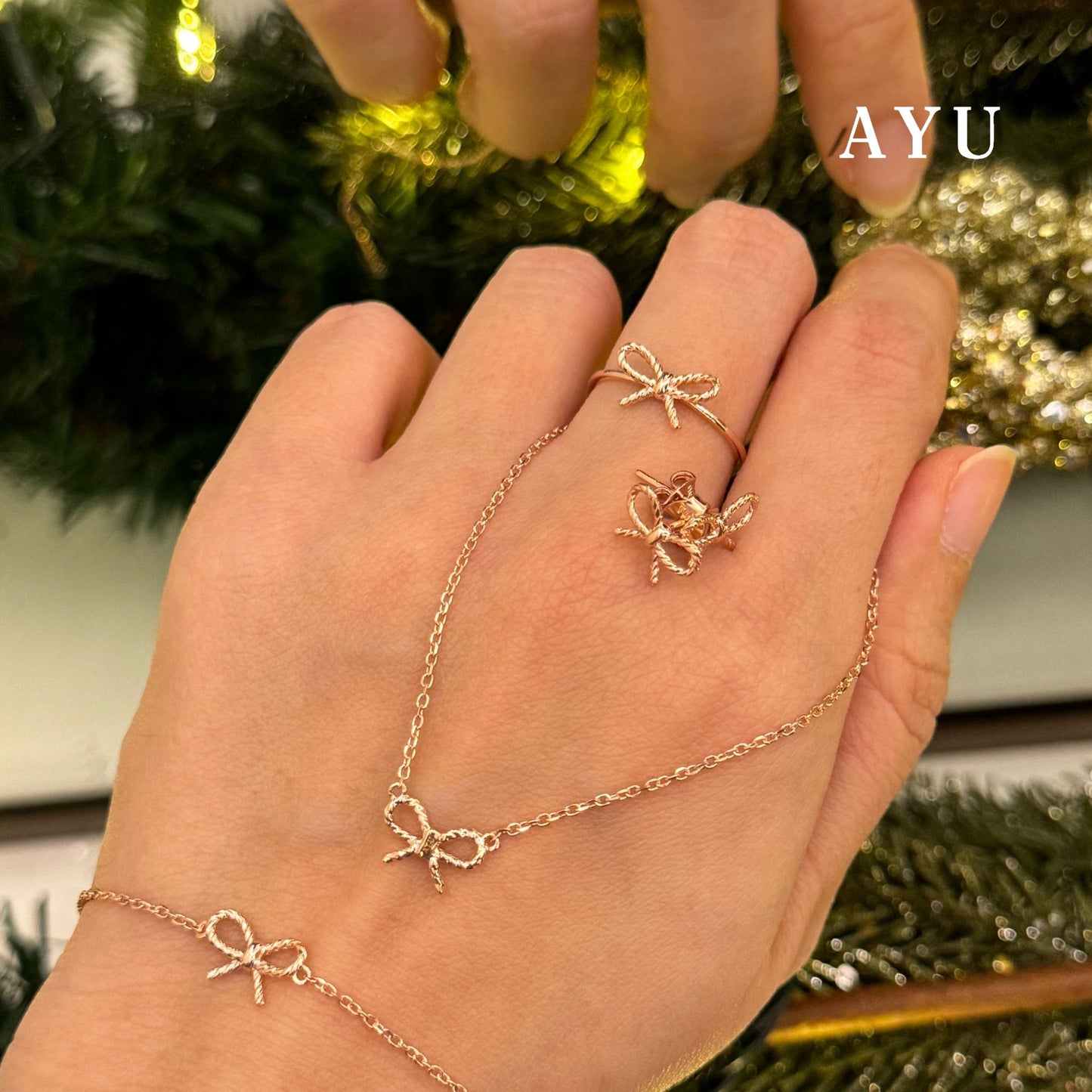 AYU Cincin Emas - Twist Ribbon Ring 17K Rose Gold