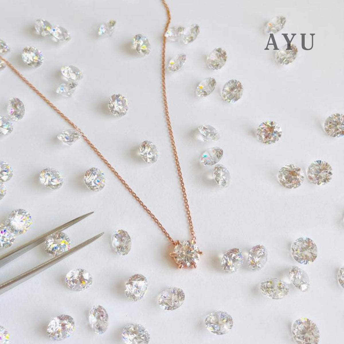 AYU Kalung Emas - Gigi Glam 6 Prong With Adjustable Chain Necklace 17k Rose Gold